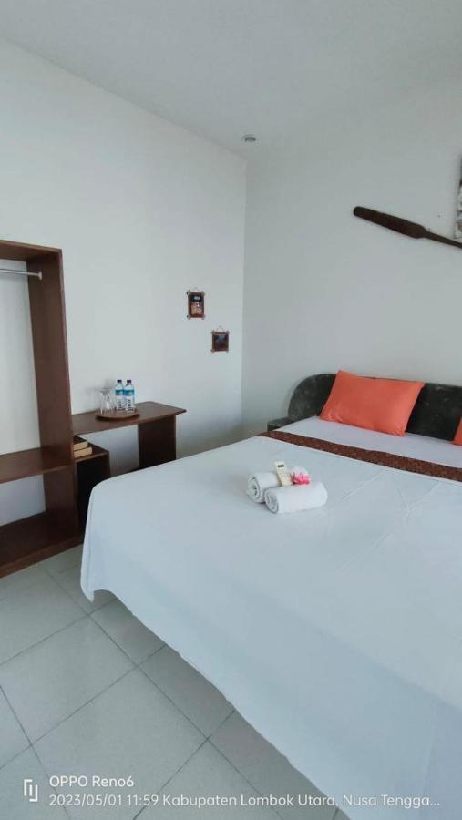 Pineapple Guest House Gili Air Zewnętrze zdjęcie