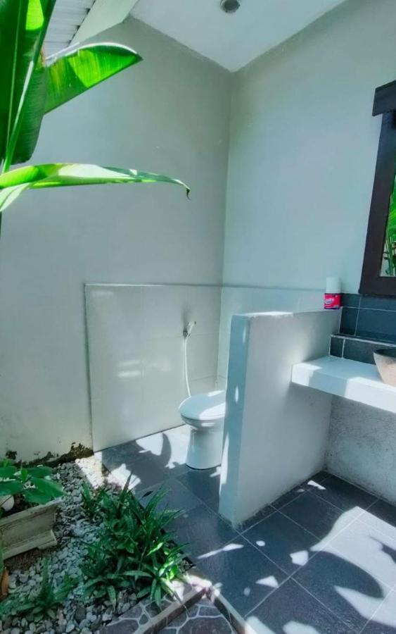 Pineapple Guest House Gili Air Zewnętrze zdjęcie