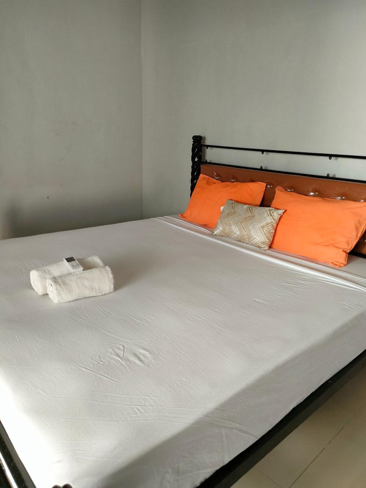 Pineapple Guest House Gili Air Zewnętrze zdjęcie