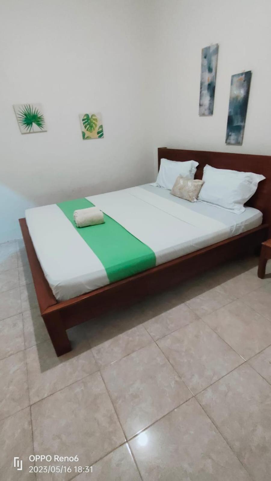 Pineapple Guest House Gili Air Pokój zdjęcie